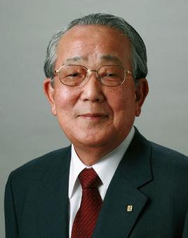 日本“經營之圣”稻盛和夫65歲時選擇出家，發現了過去未見過的新的世界